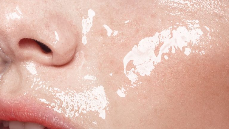 Dr Rachel Ho | Slugging Your Face: The Latest Tiktok Trend Explained